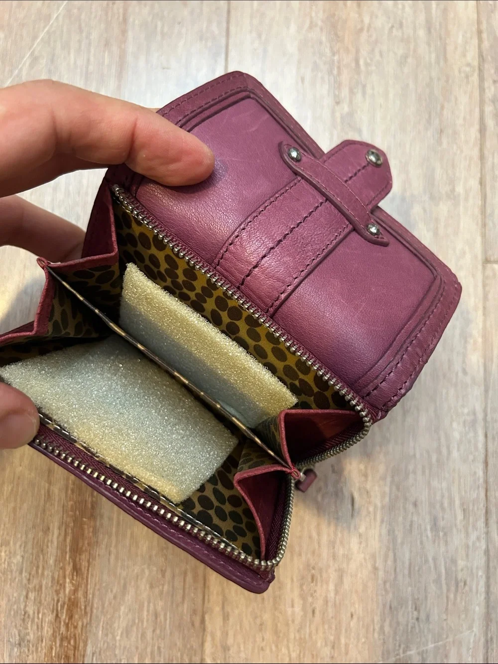 Sigrid Olsen Berry Leather Snap Wallet tons of card slots zipper purse mini